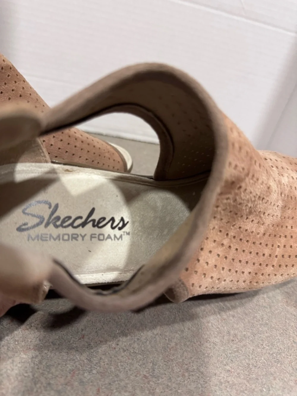 Skechers Parallel-Beehive Perforated Suede Platform Wedge Sandal